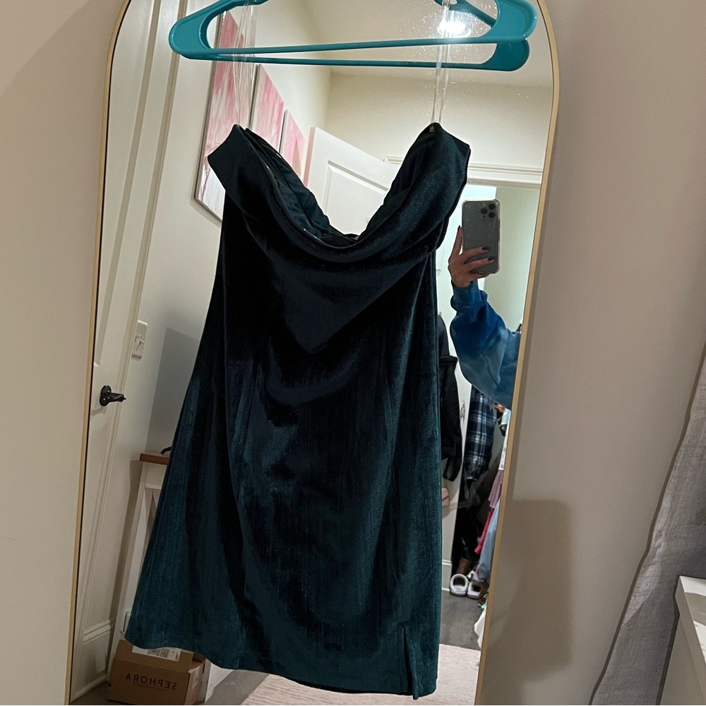 Strapless velvet mini dress